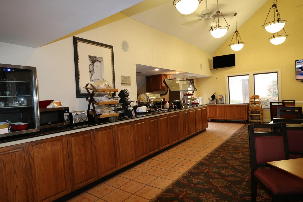 Fairbridge Inn & Suites - Akron Copley Township - West Exterior foto